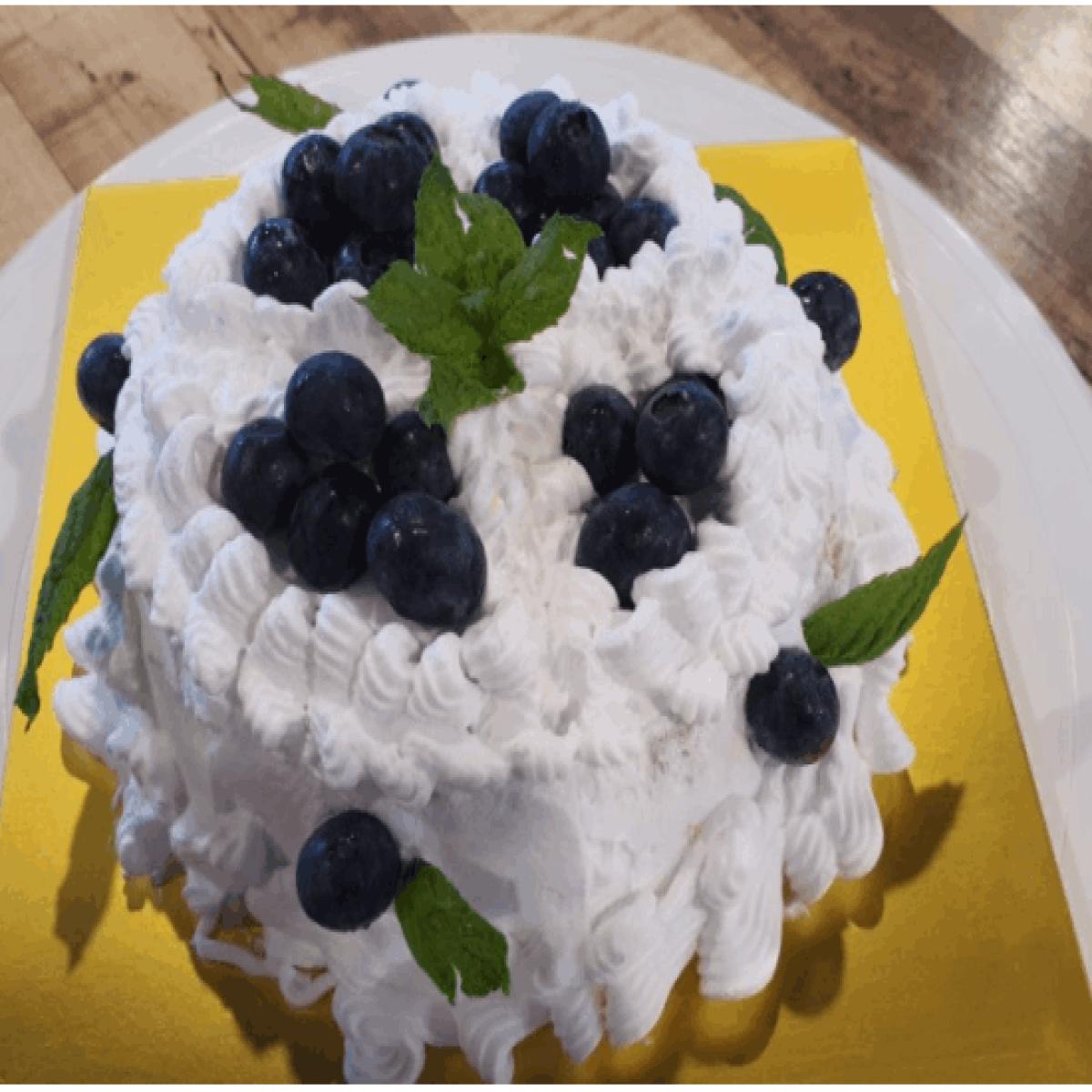 유기농 블루베리를 활용한 케이크 만들기